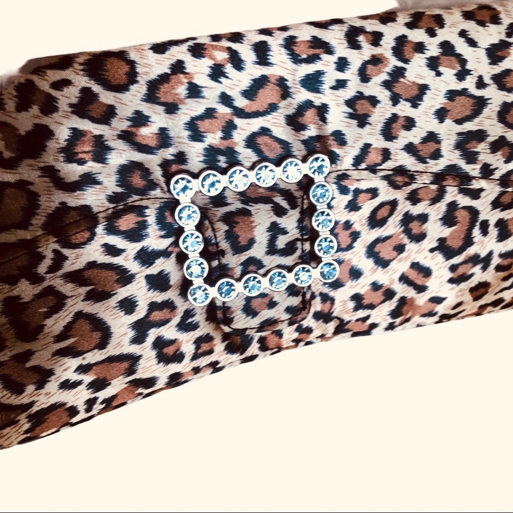Vintage Cheetah/Leopard Print Clutch/Wristlet w Square Crystal Snap Closure